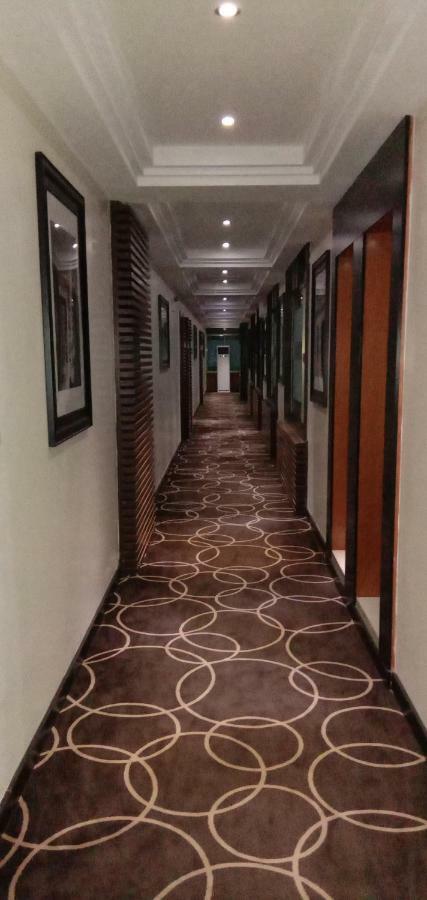 Summerset Continental Hotel By Usuma Mobushipe Exterior foto